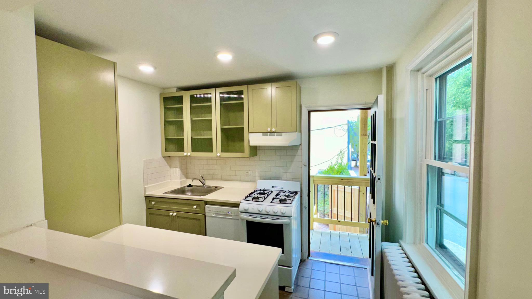 2148 GREEN ST #- UNIT 1