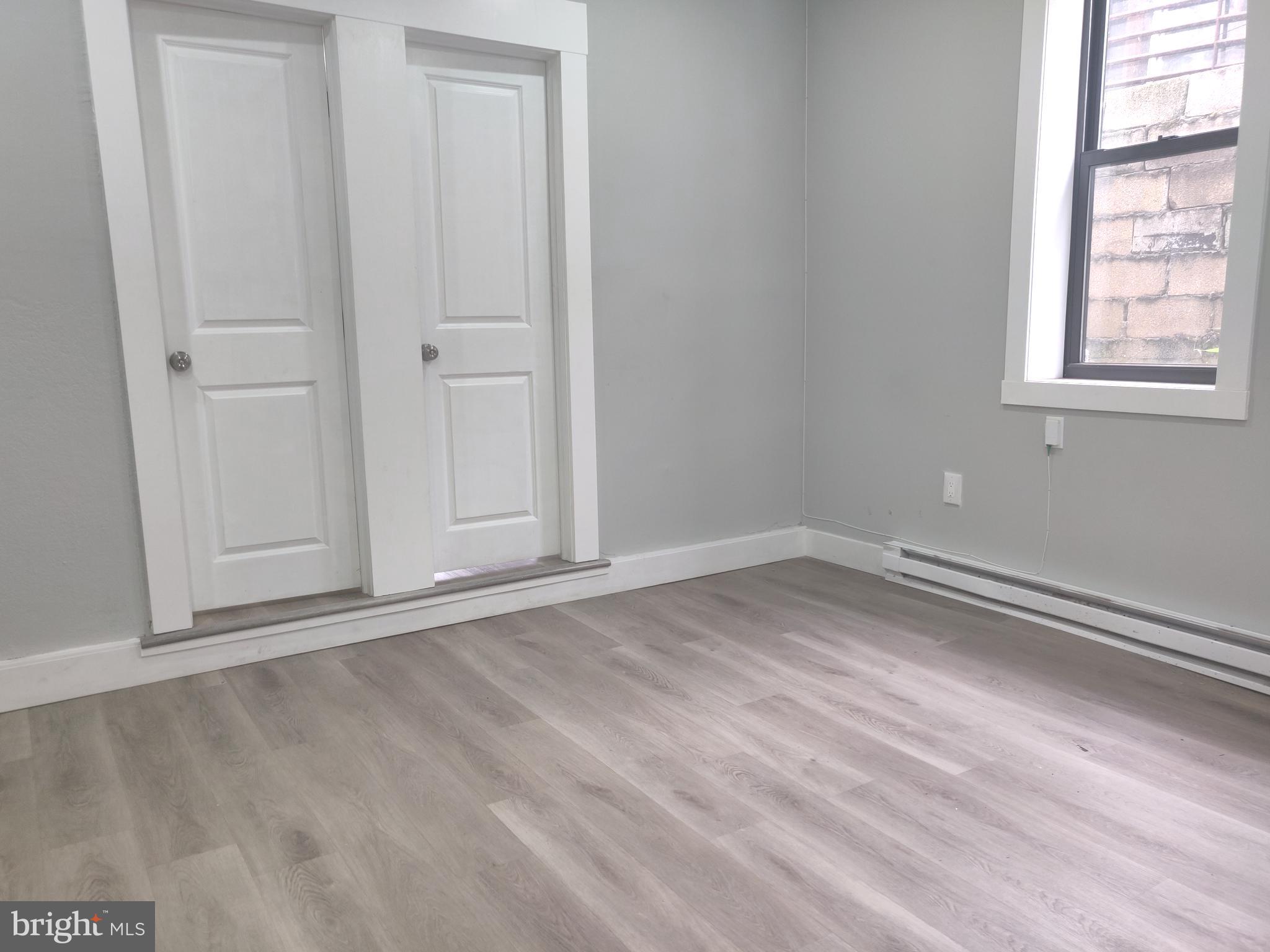 4951 W THOMPSON ST #1R (AKA 2)