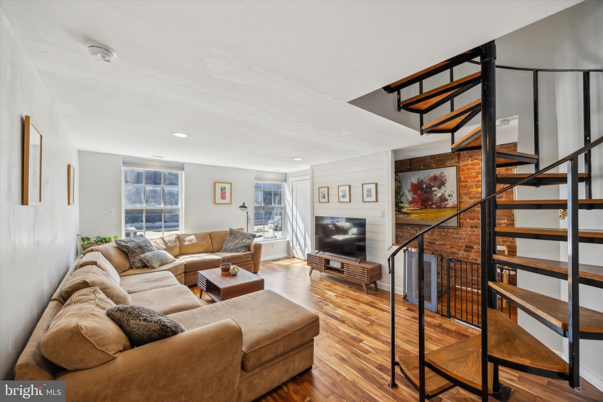 227 QUARRY ST #APT 2