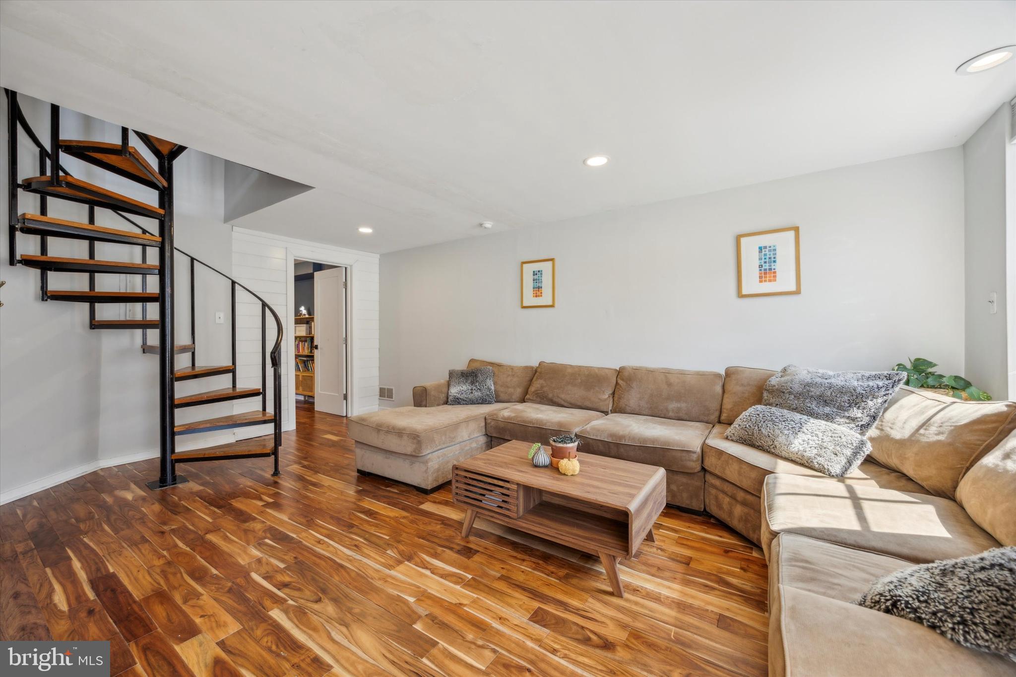 227 QUARRY ST #APT 2