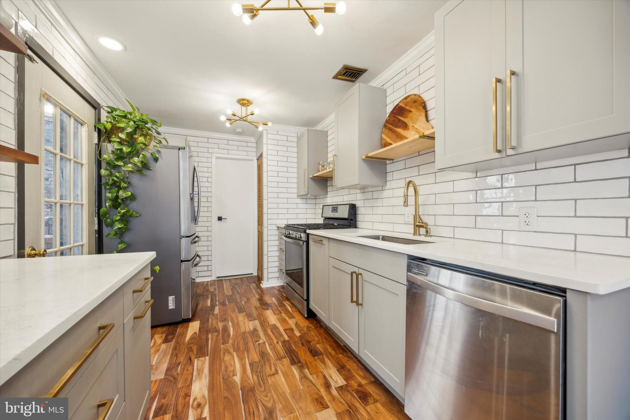 227 QUARRY ST #APT 2