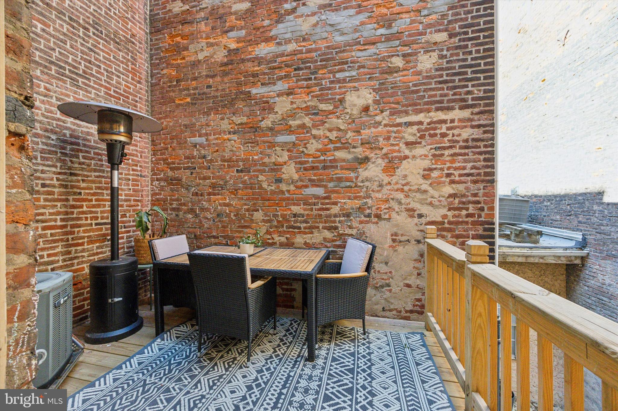 227 QUARRY ST #APT 2