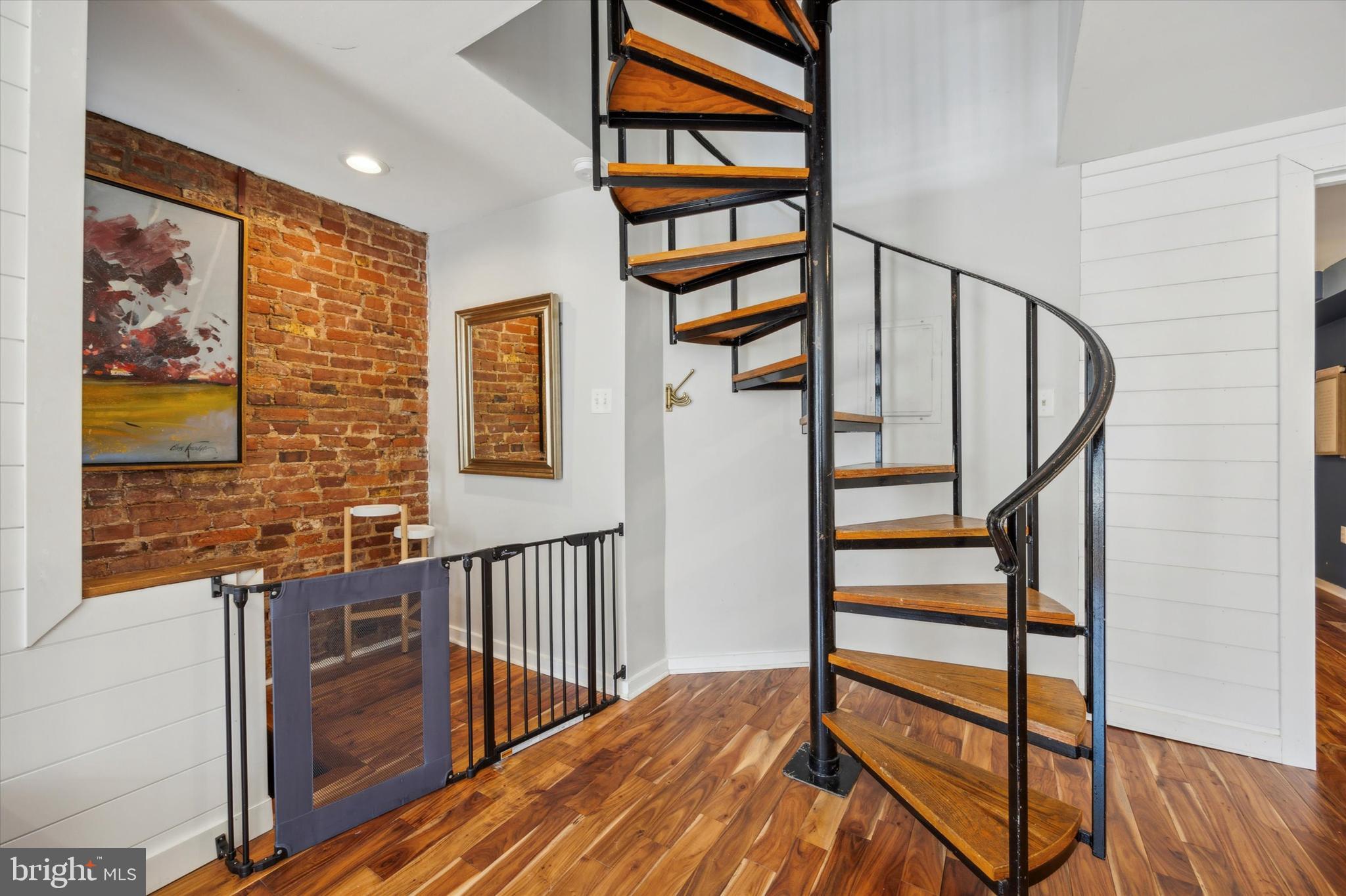 227 QUARRY ST #APT 2