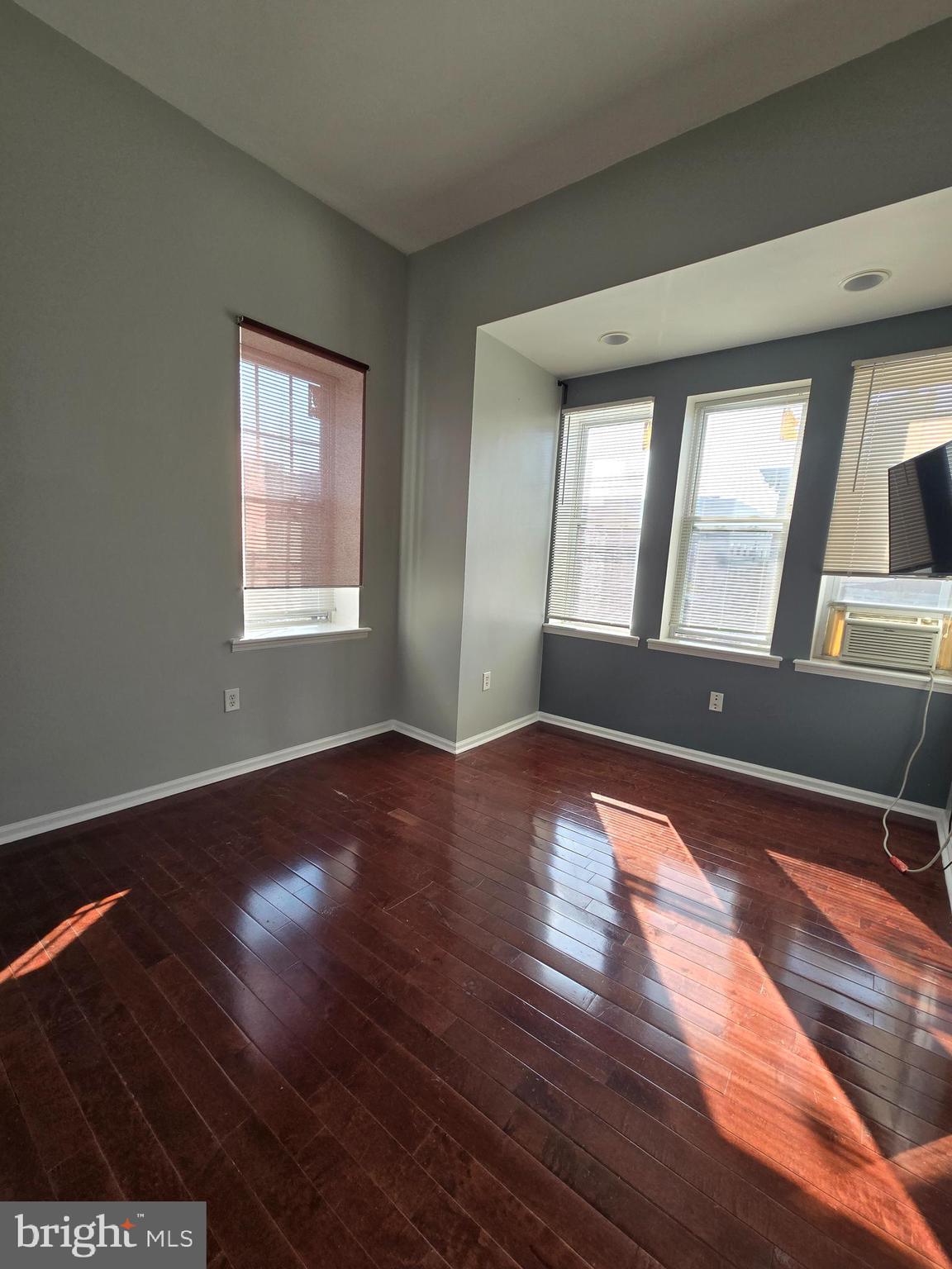 1639 CECIL B MOORE AVE #3