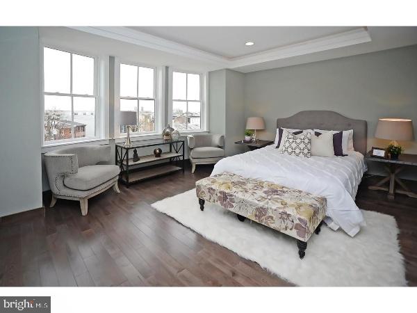 1512 FRANKFORD AVE #3