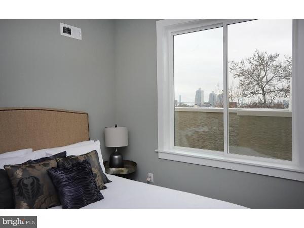 1512 FRANKFORD AVE #3