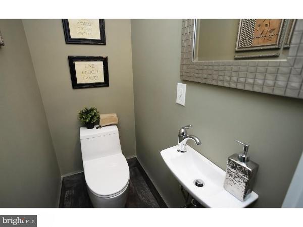 1512 FRANKFORD AVE #3