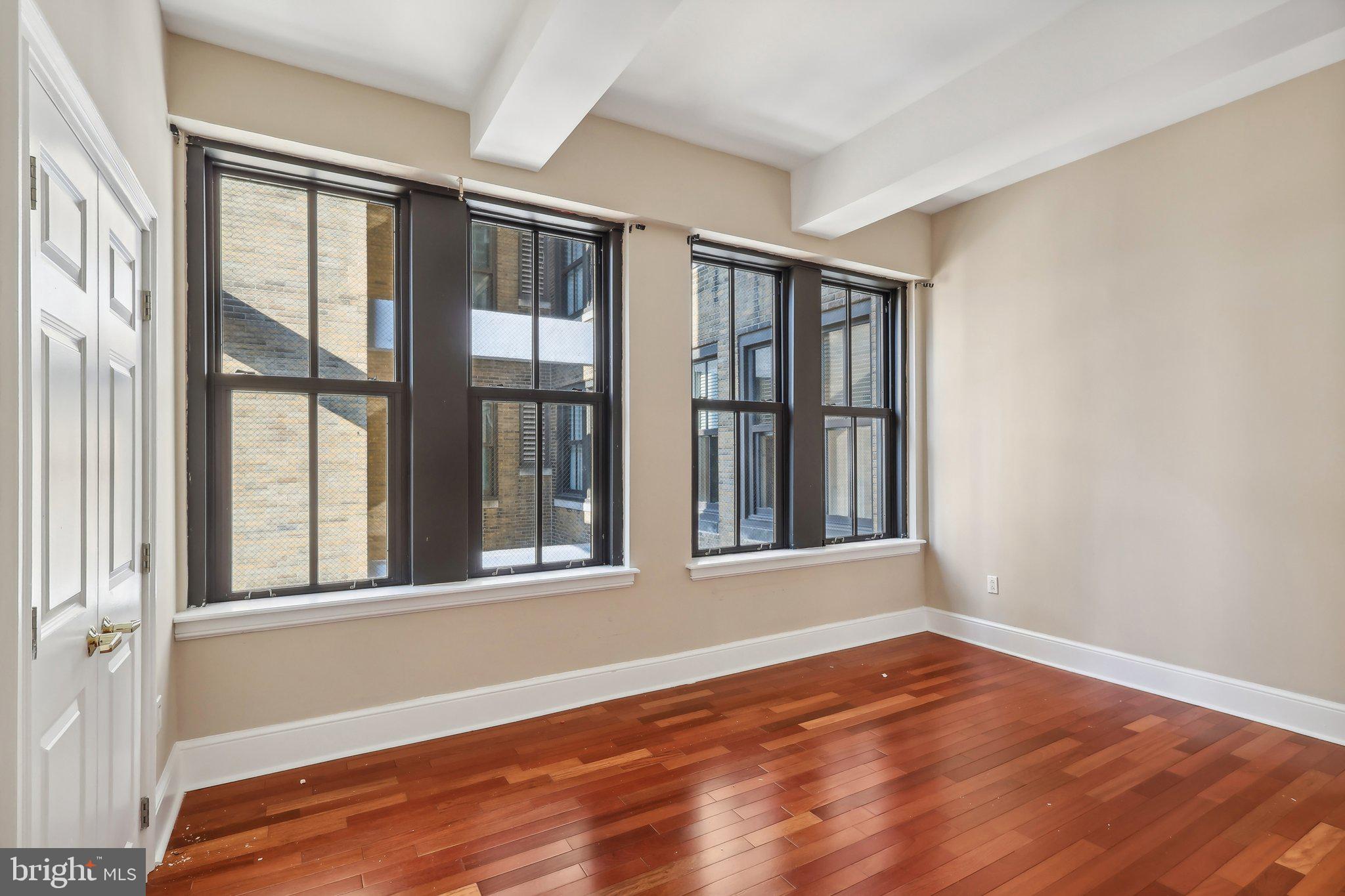 1500 Chestnut St #14a