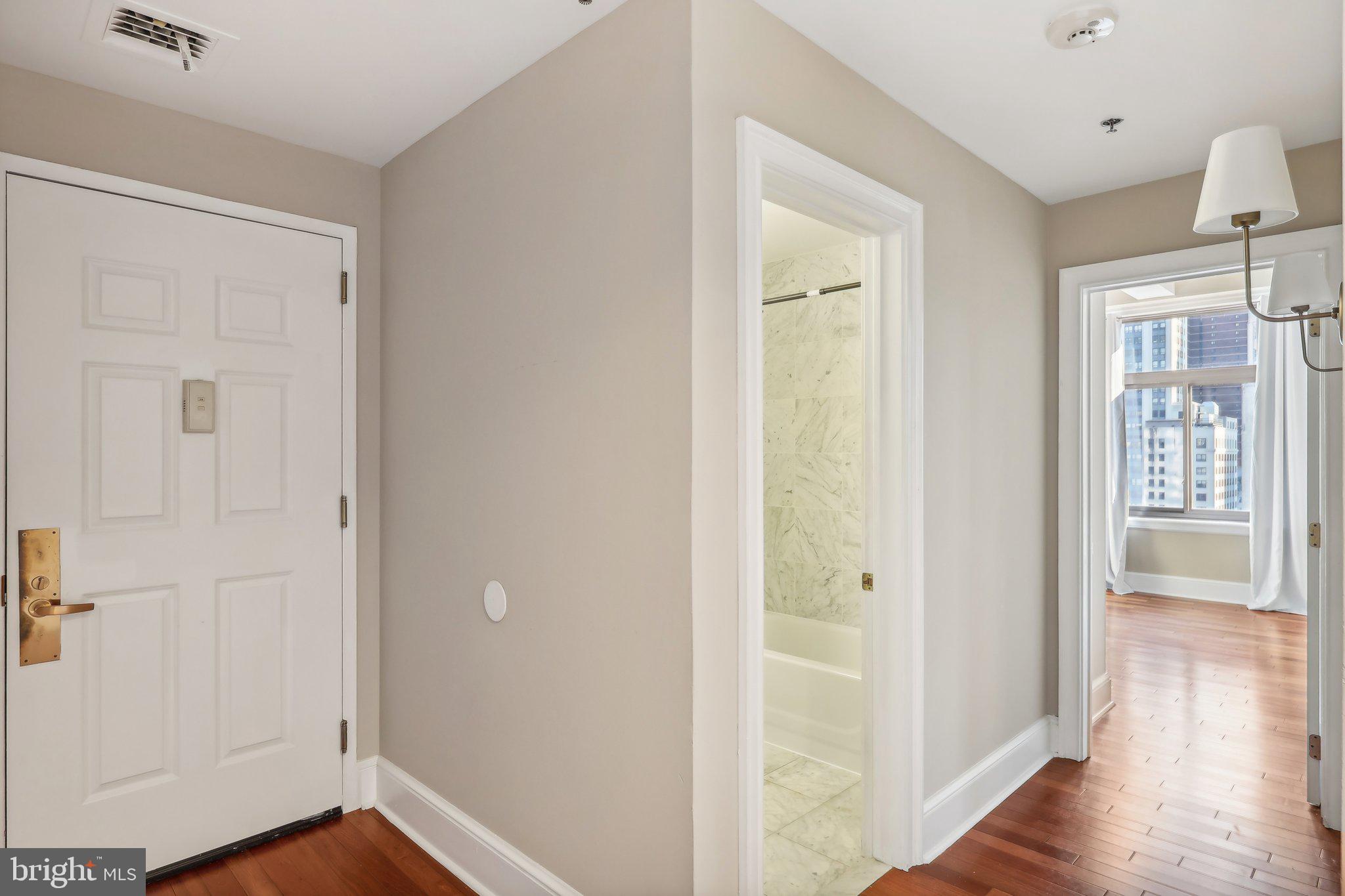 1500 Chestnut St #14a