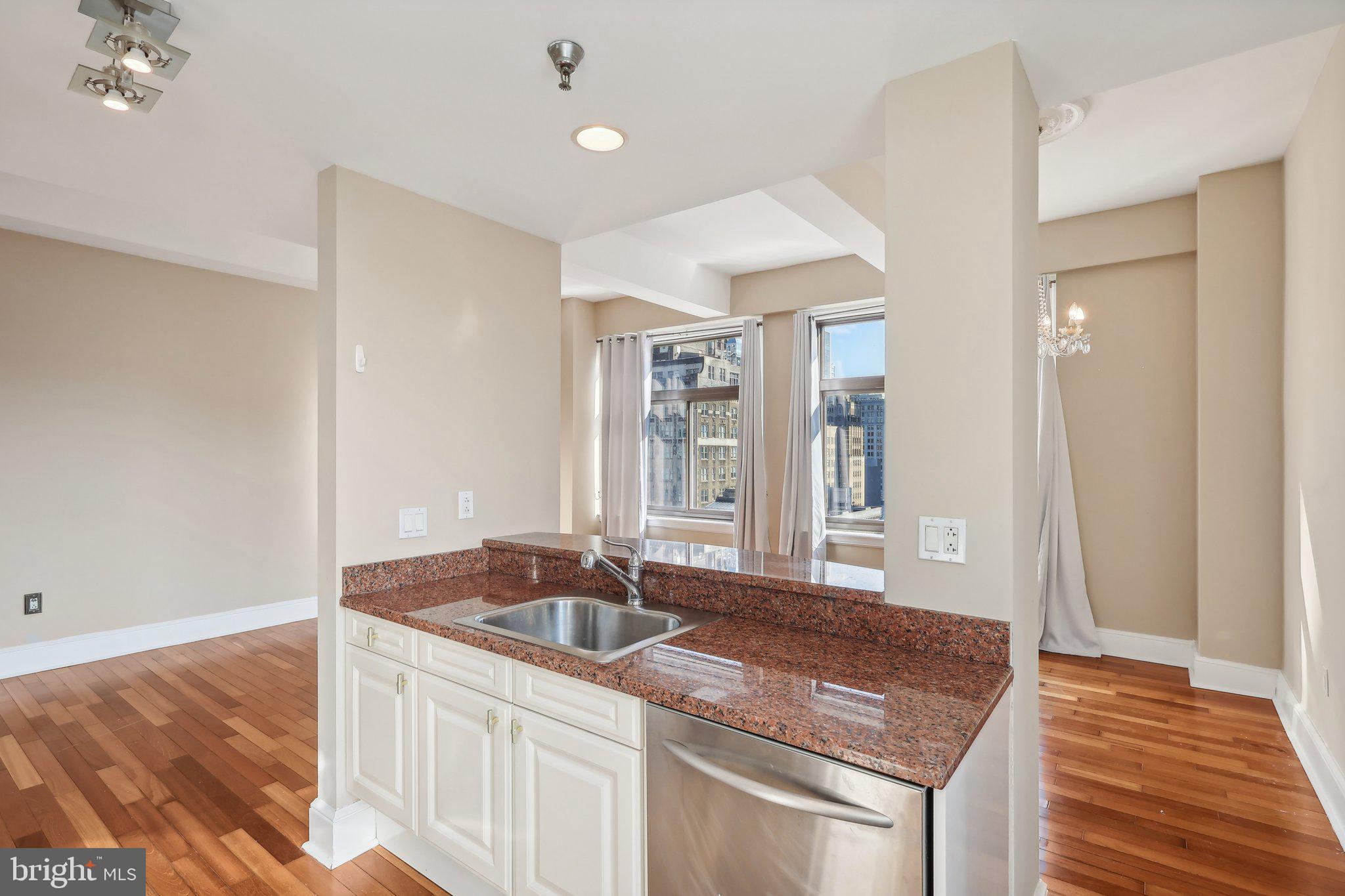 1500 Chestnut St #14a