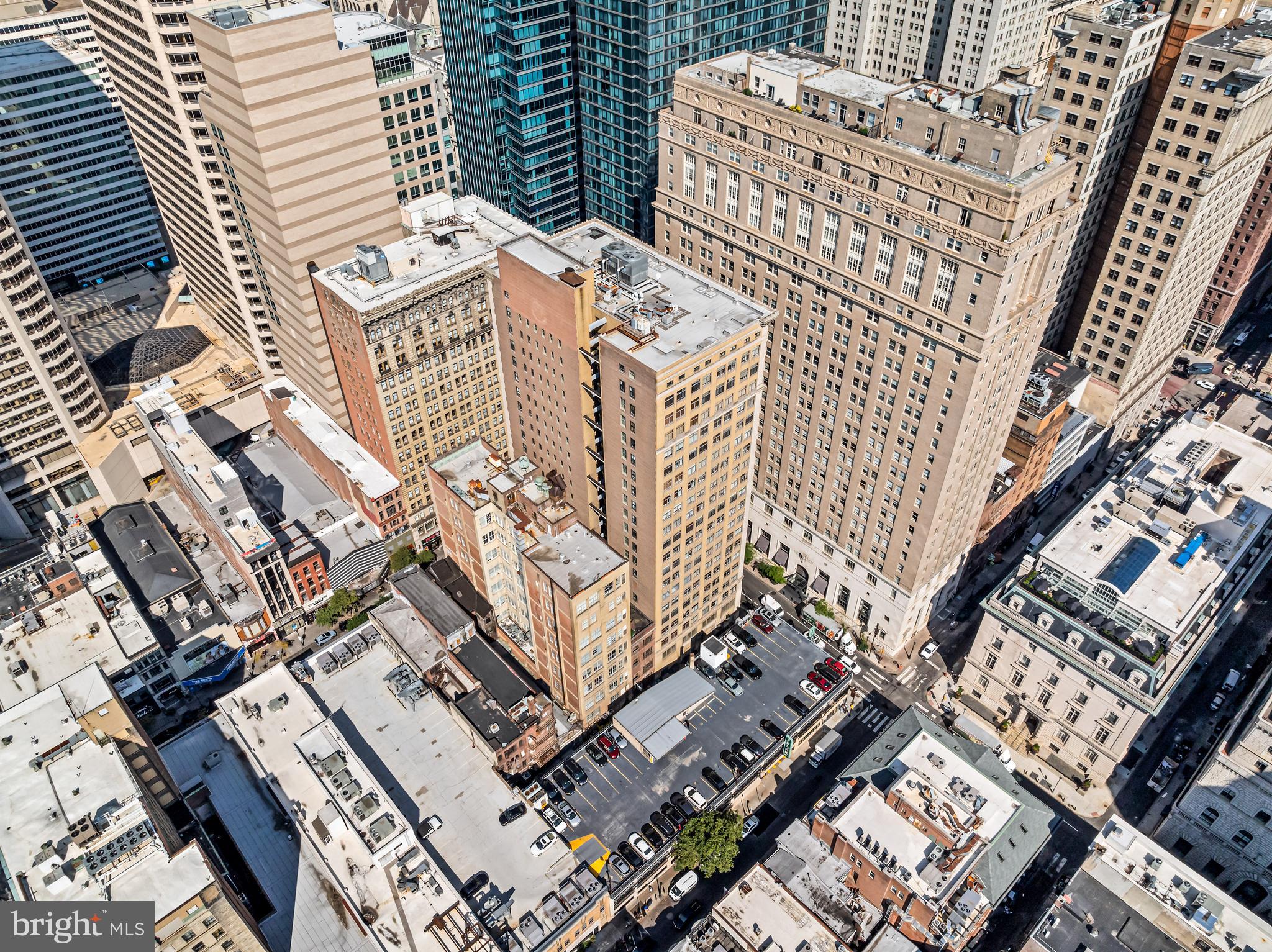 1500 Chestnut St #14a