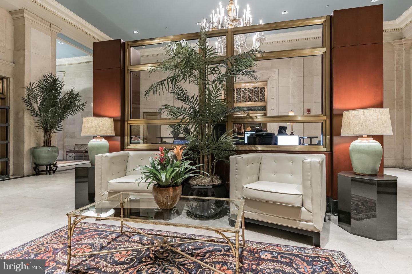 1600-18 Arch St #611