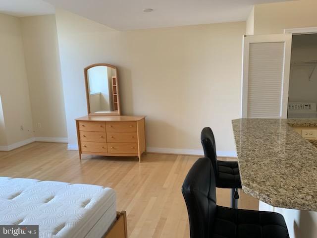 1600-18 Arch St #611