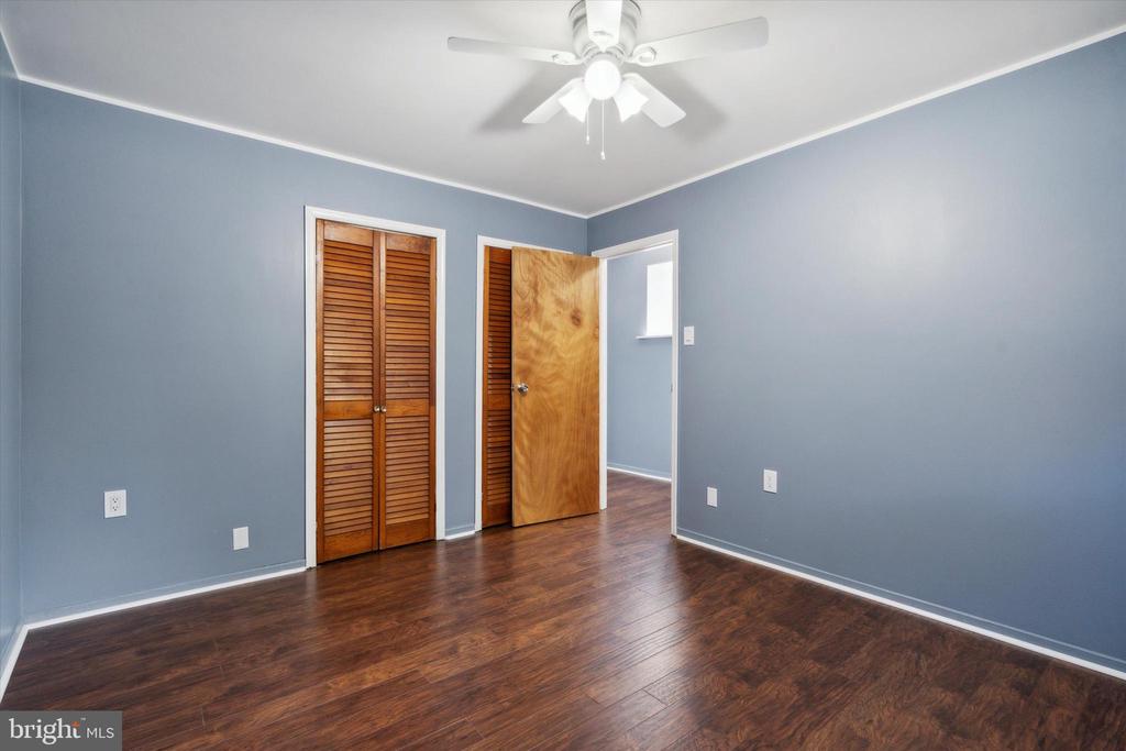 1539 E MOYAMENSING AVE #1F