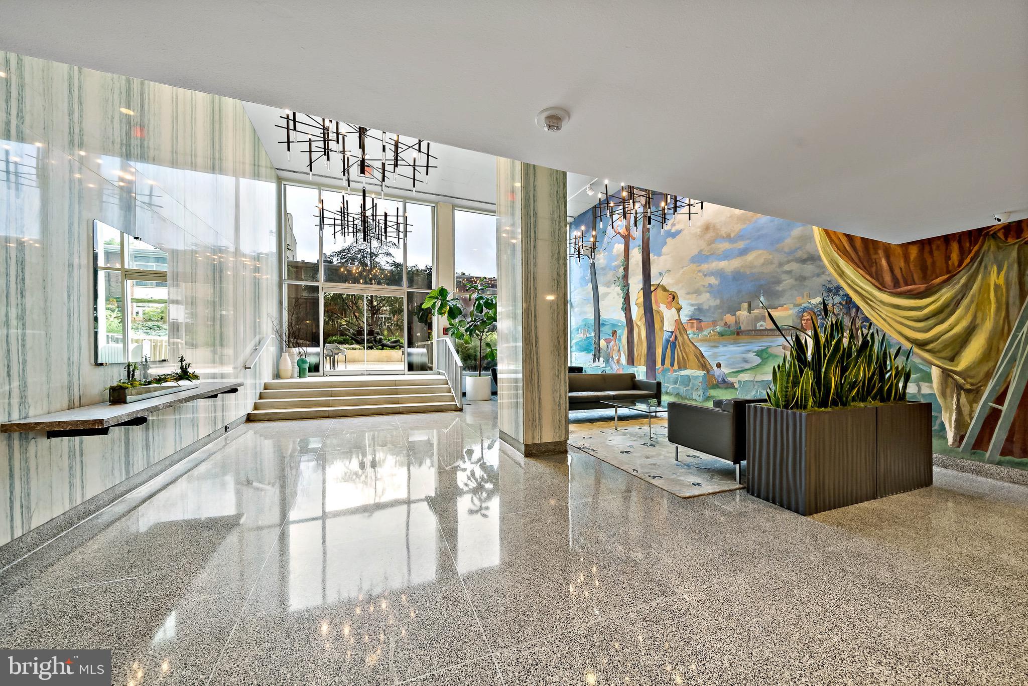 604-36 S Washington Sq #1015