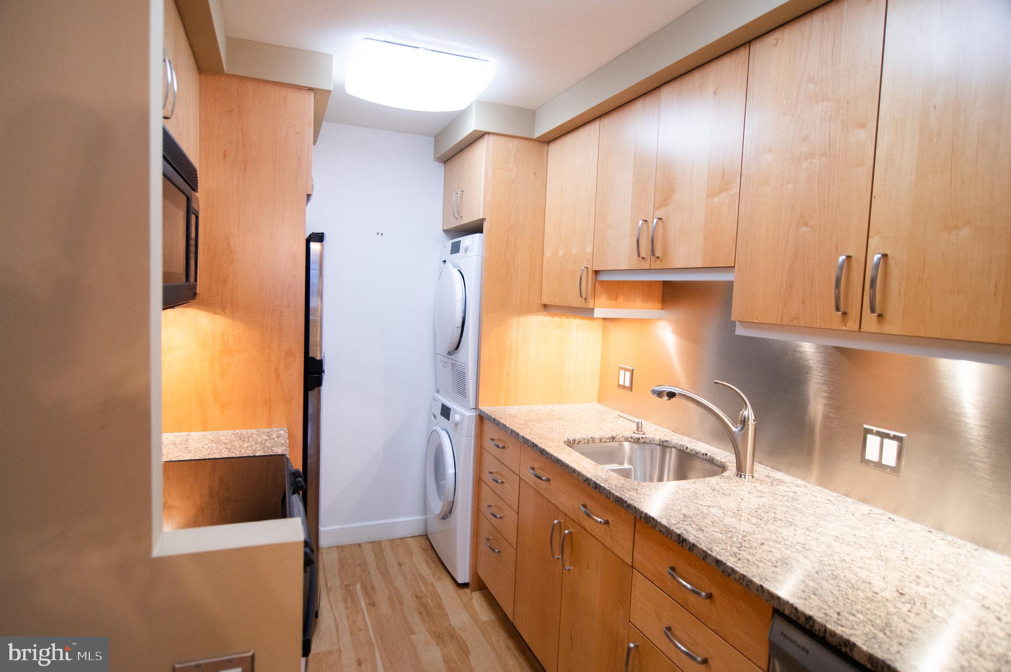 1901 John F Kennedy Blvd #803