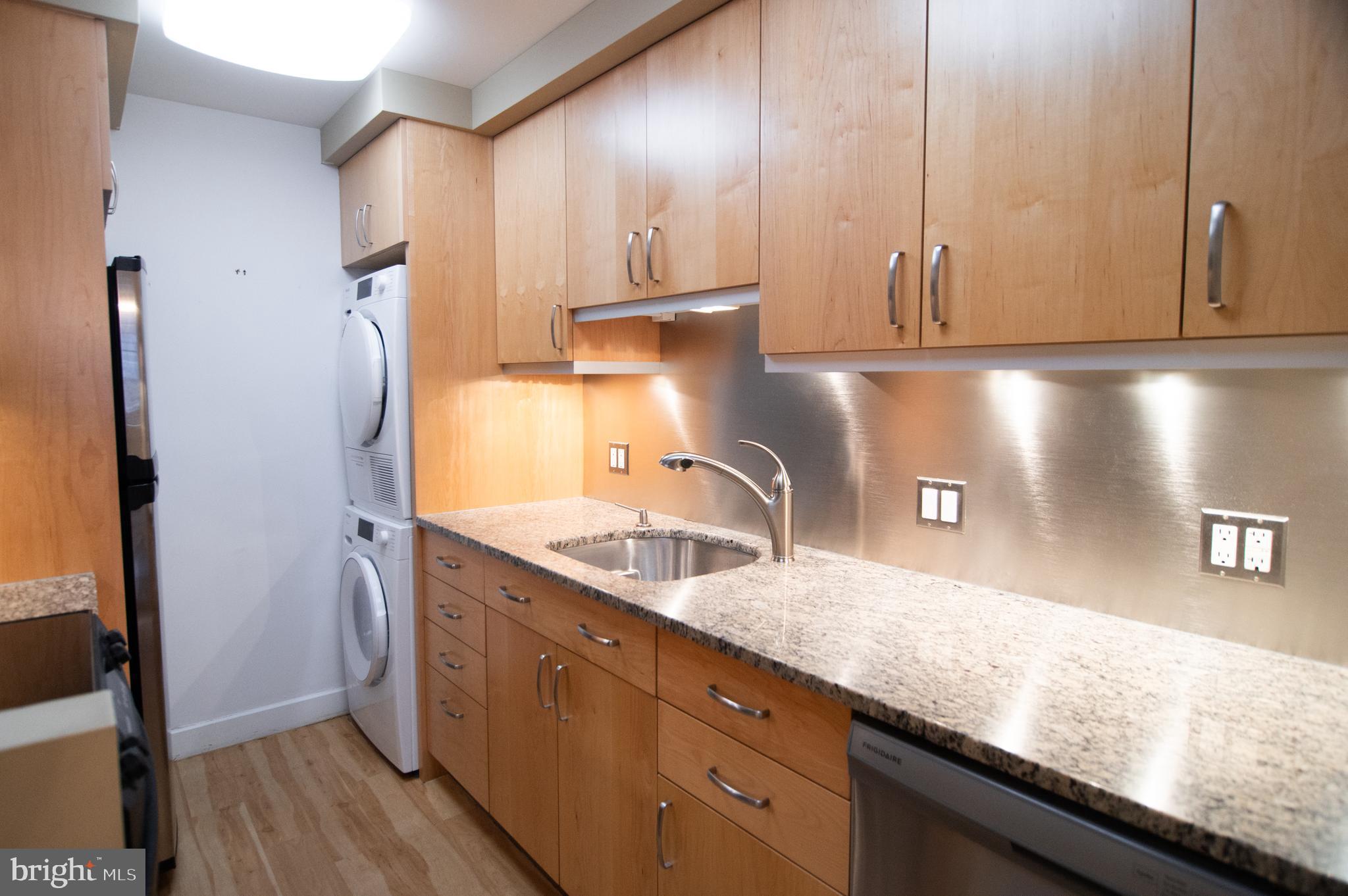 1901 John F Kennedy Blvd #803