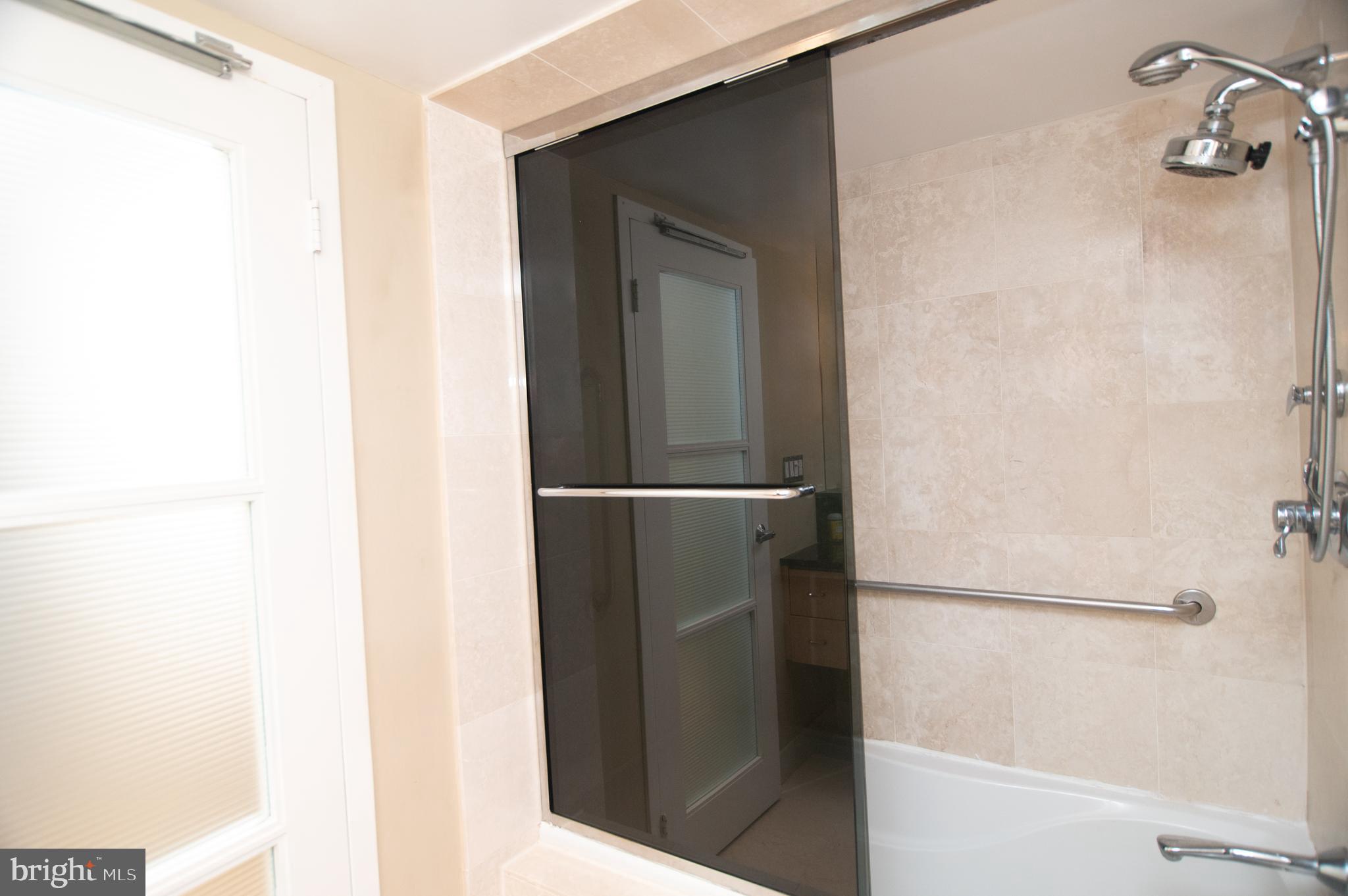 1901 John F Kennedy Blvd #803