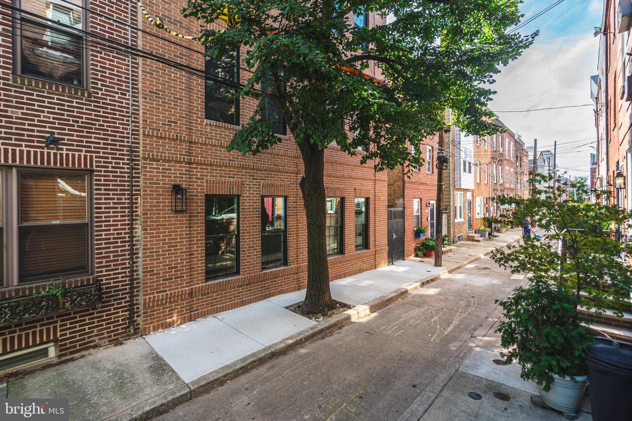 713 S MILDRED ST #2B