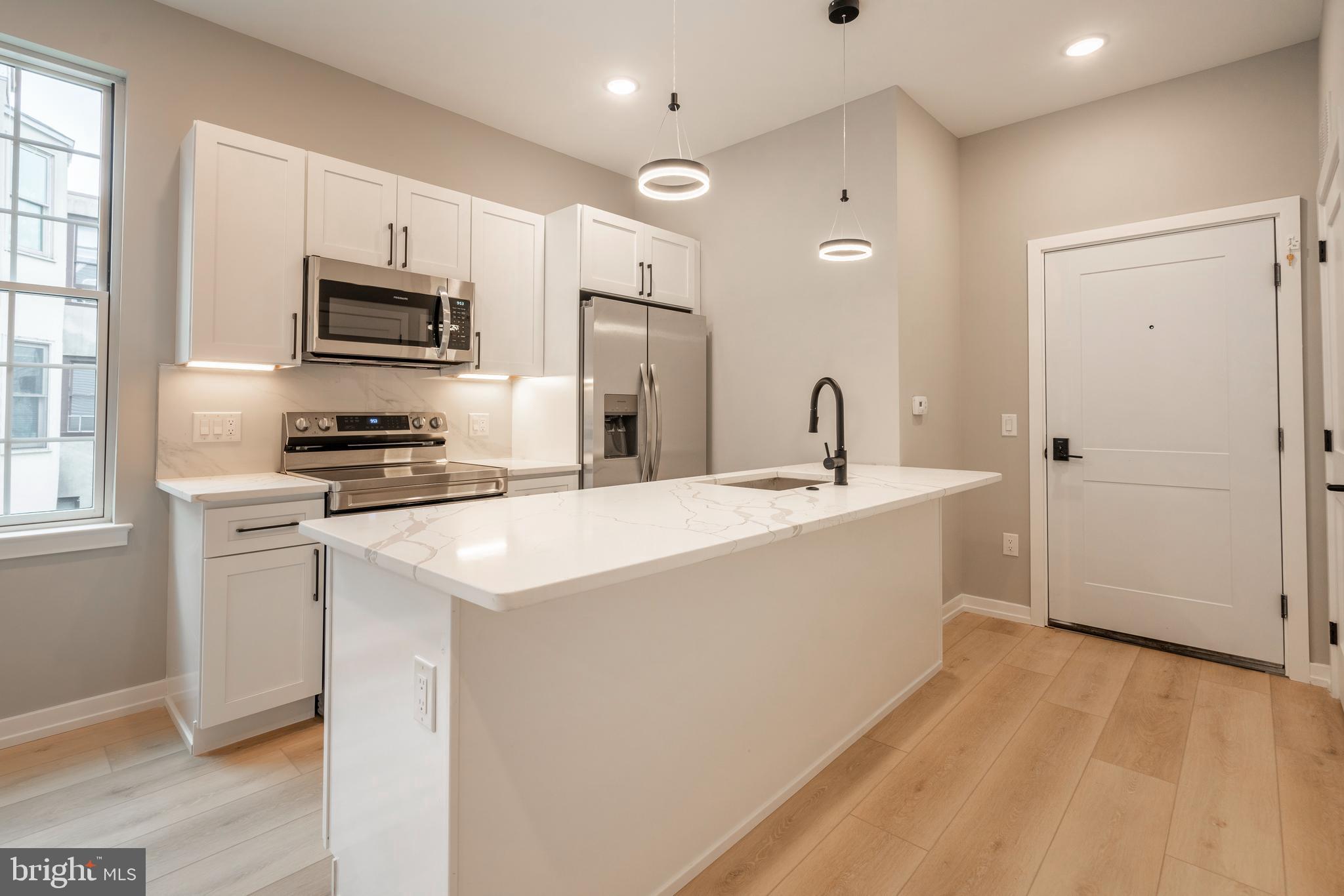 713 S MILDRED ST #2B