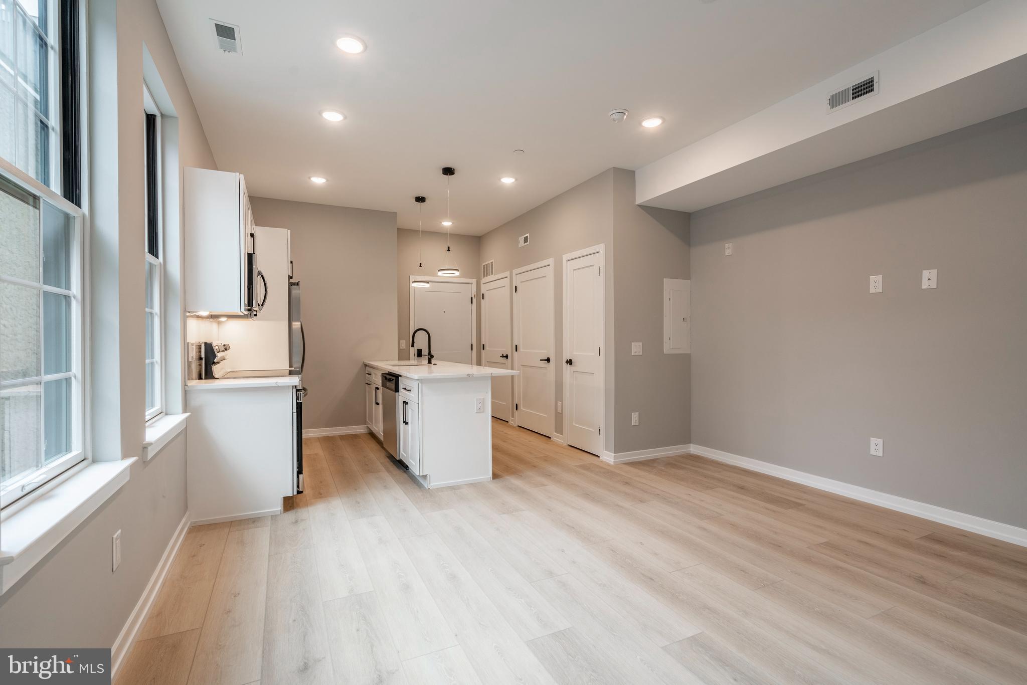 713 S MILDRED ST #2B