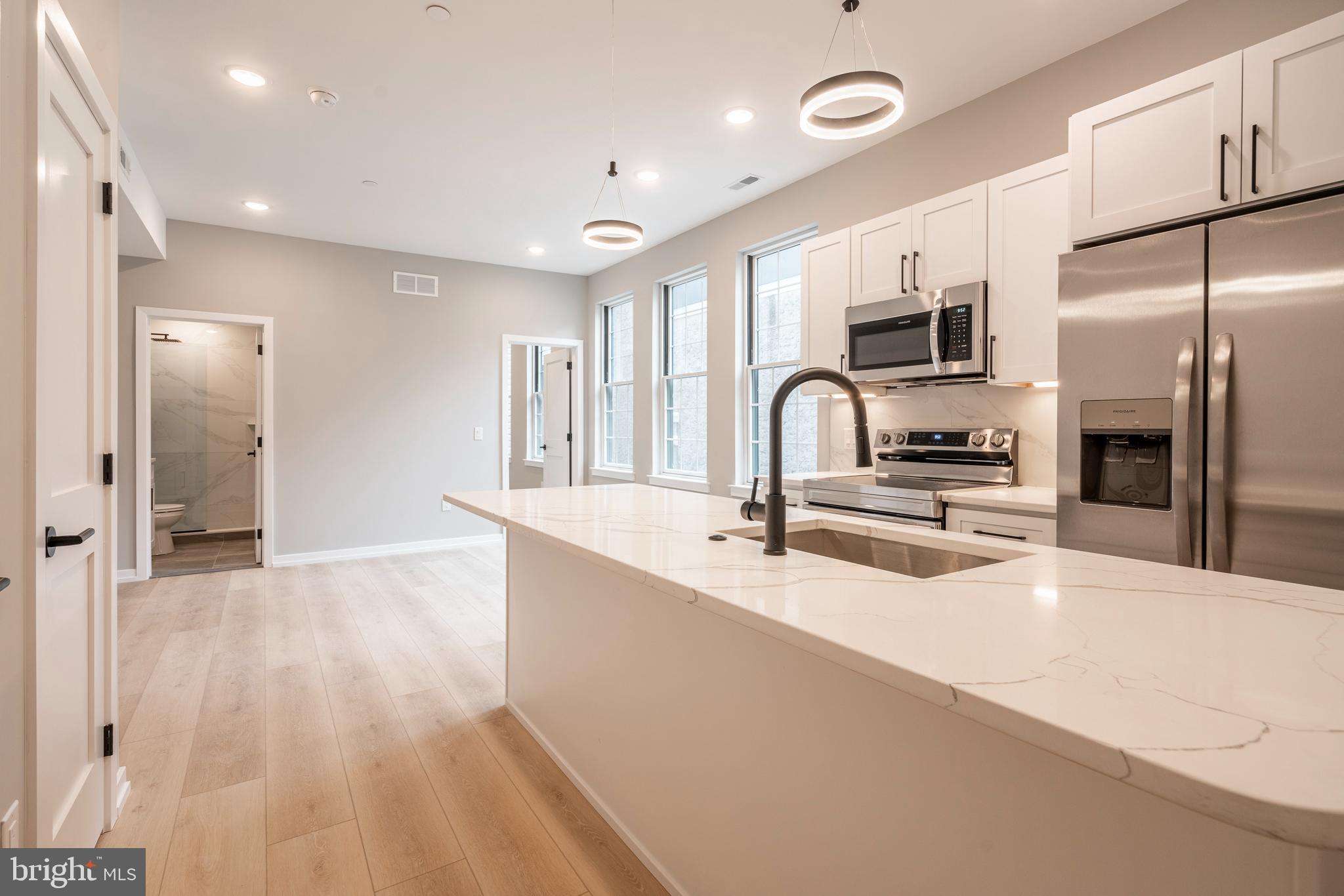 713 S MILDRED ST #2B
