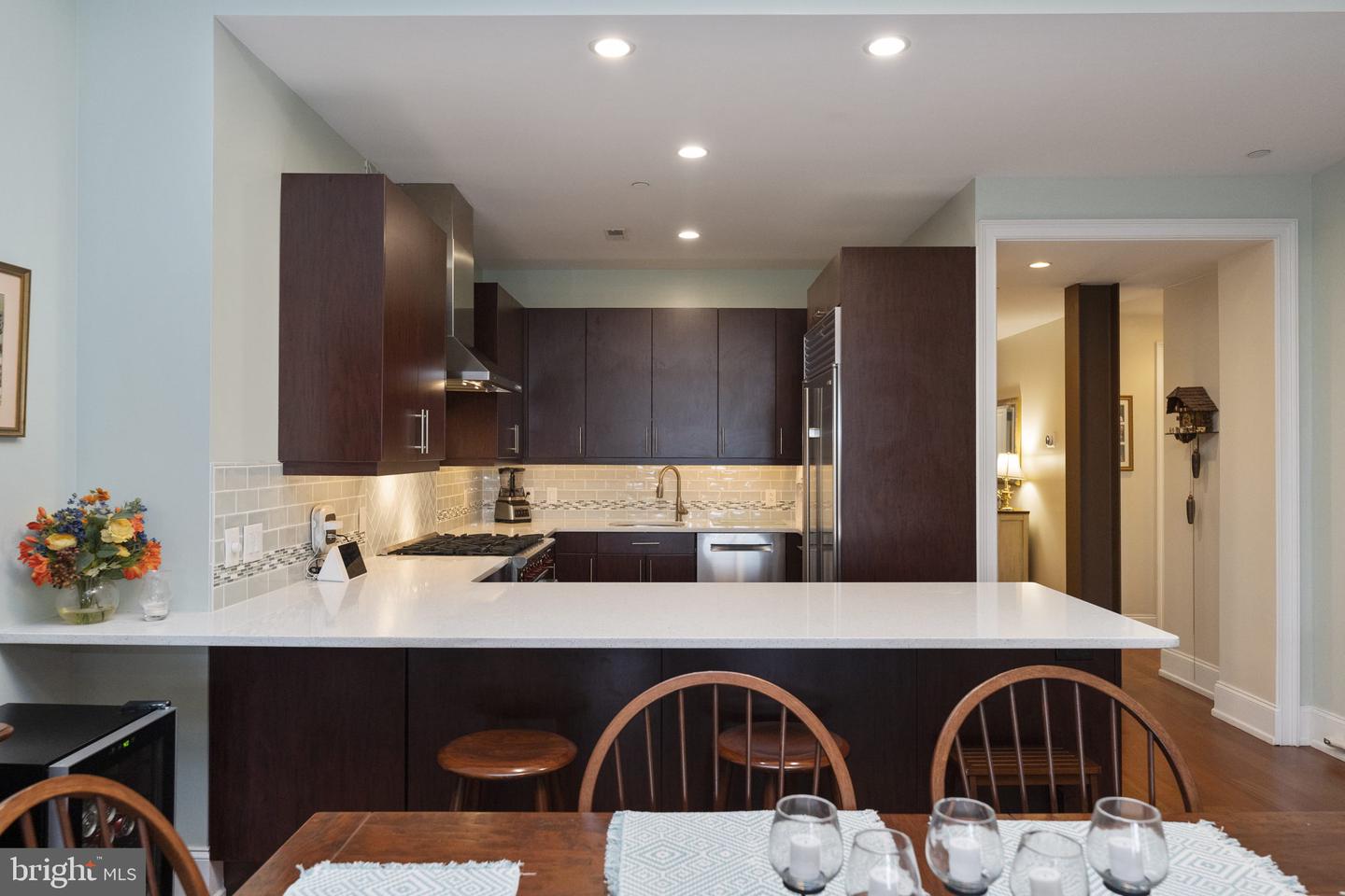 227-31 S 6th St #5ne