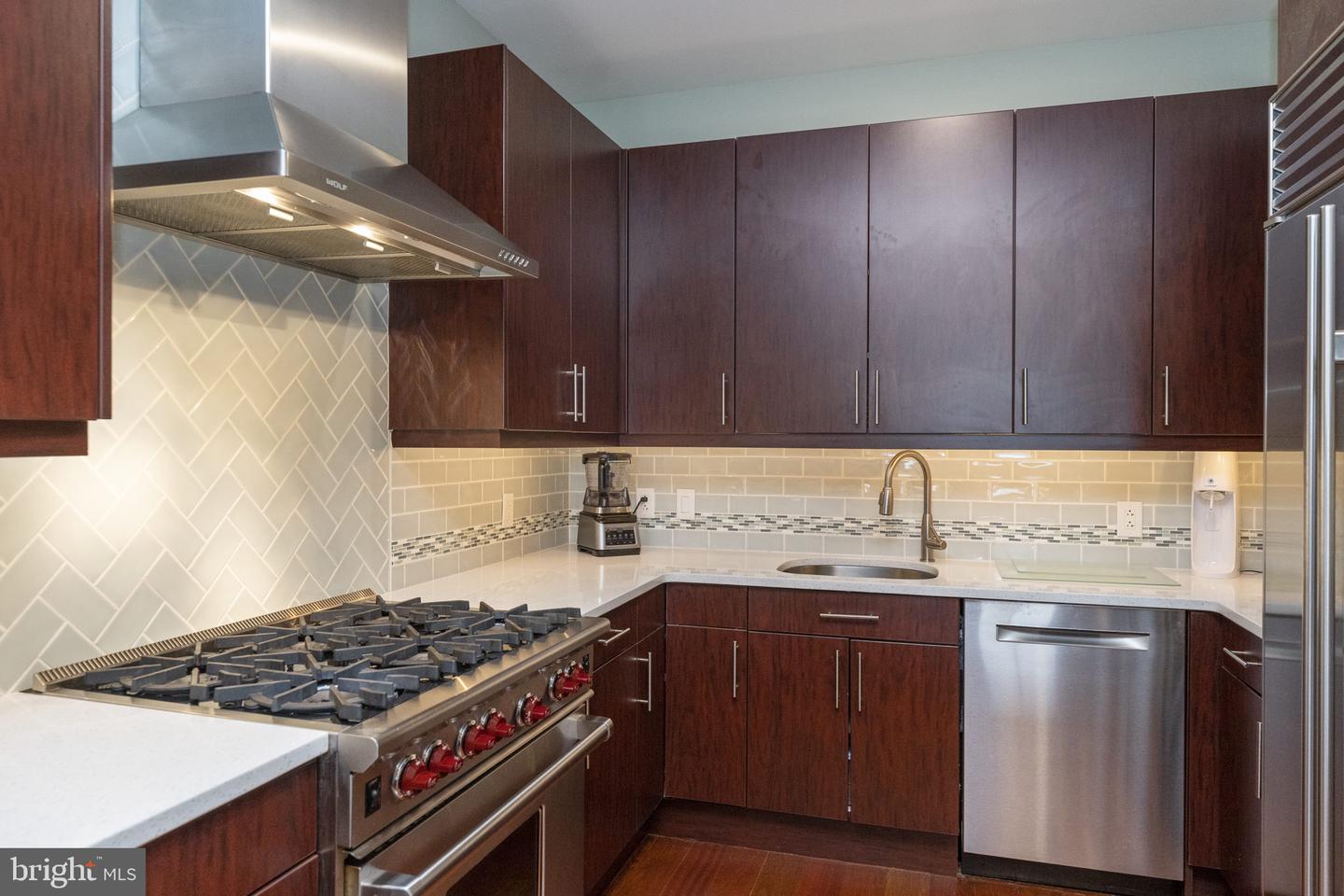 227-31 S 6th St #5ne