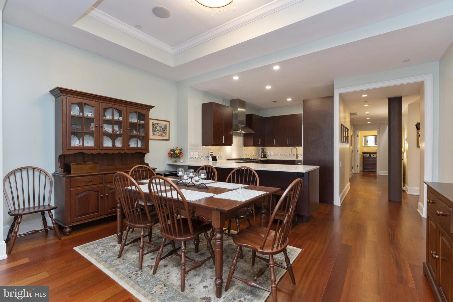 227-31 S 6th St #5ne