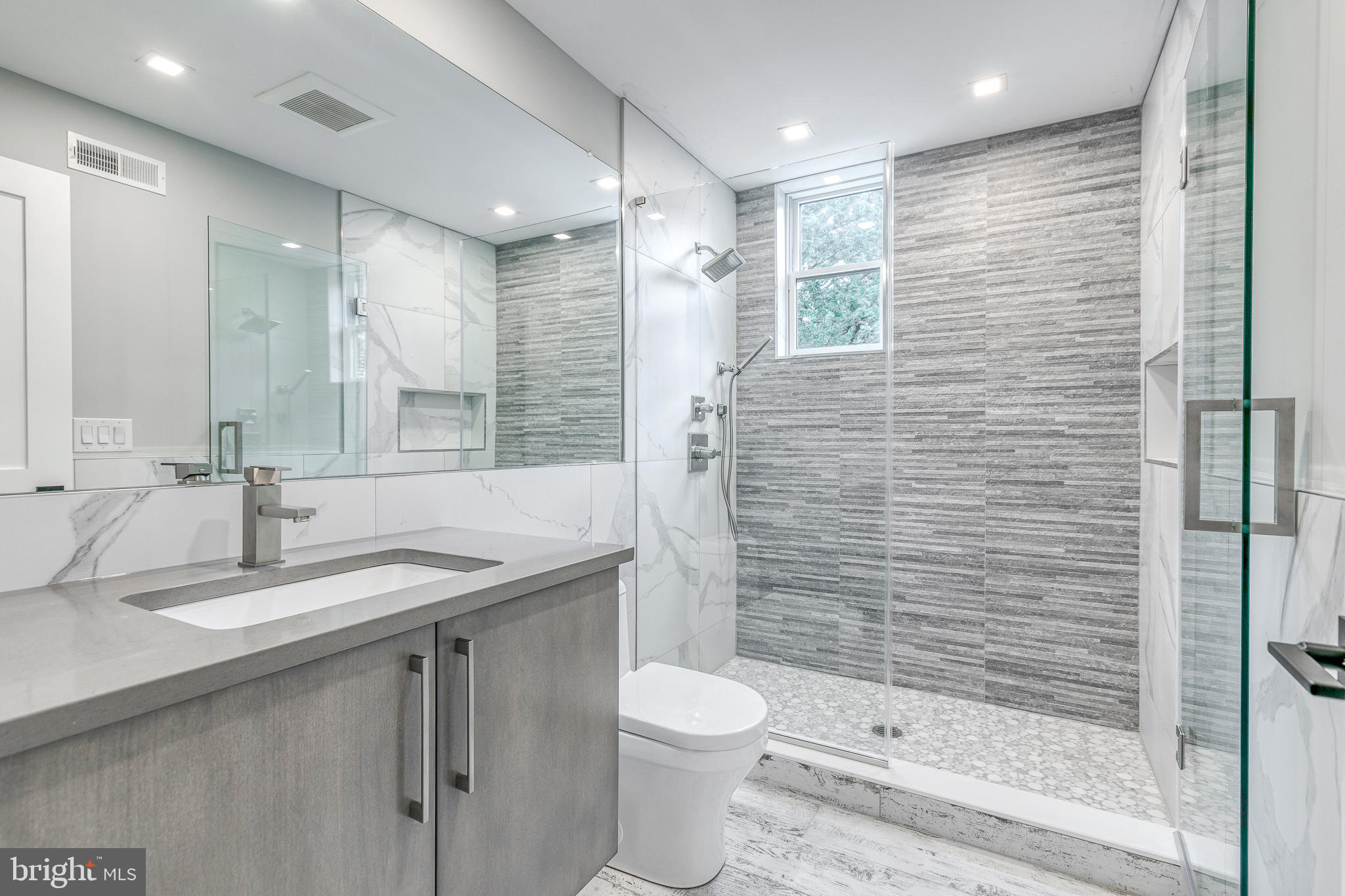 2026 SPRING GARDEN ST #3B