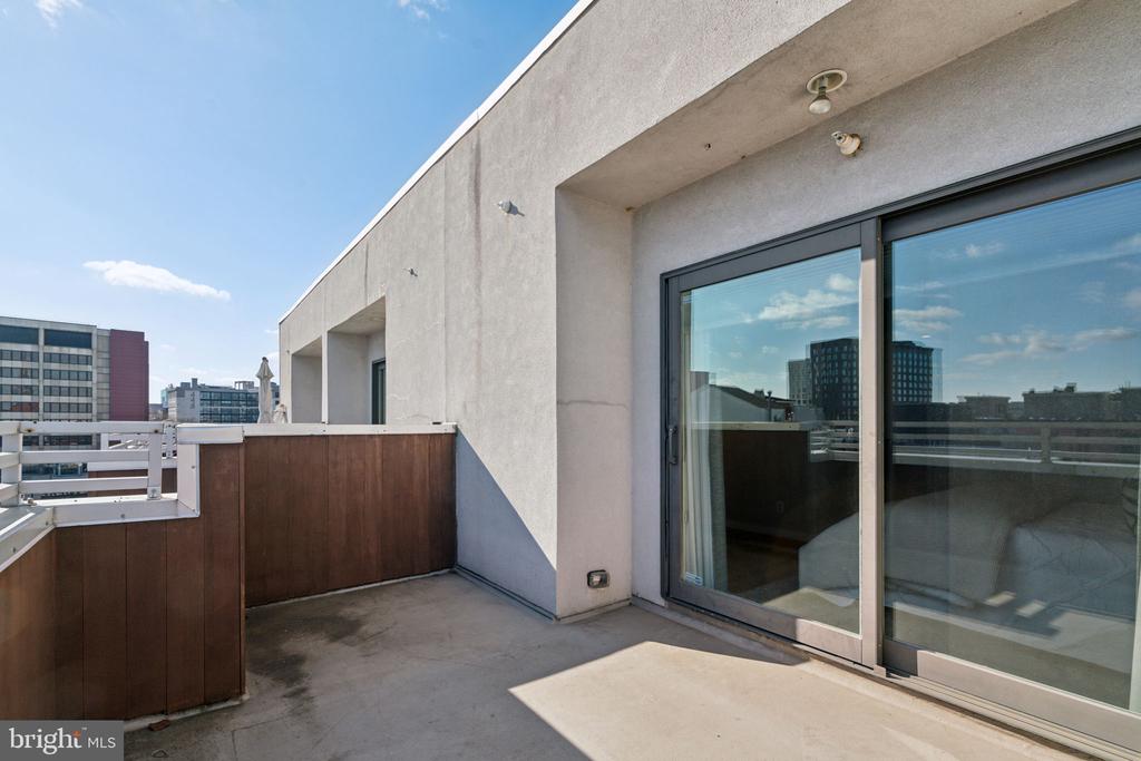 333 Green St #4
