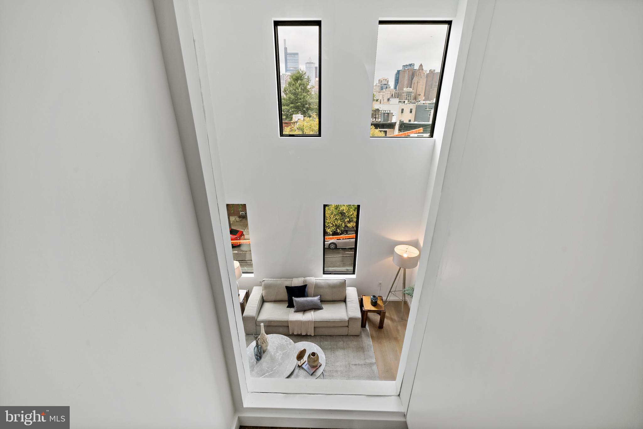 1712 Christian St #3