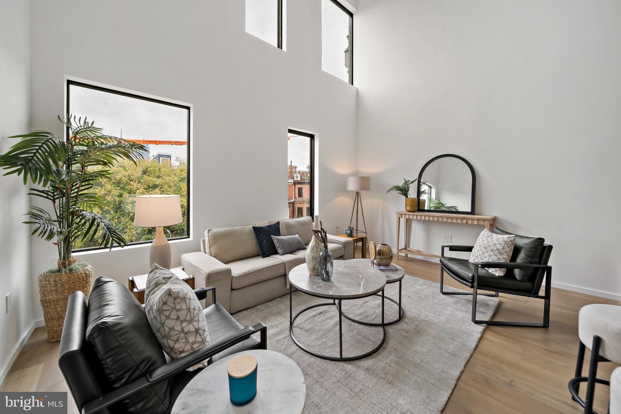 1712 Christian St #3