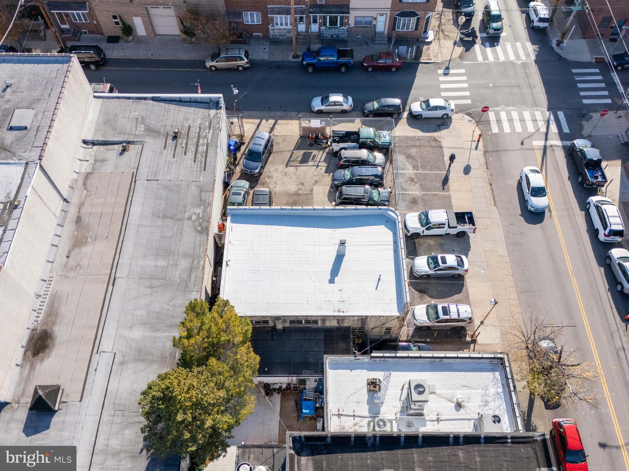 2627-31 E Westmoreland St