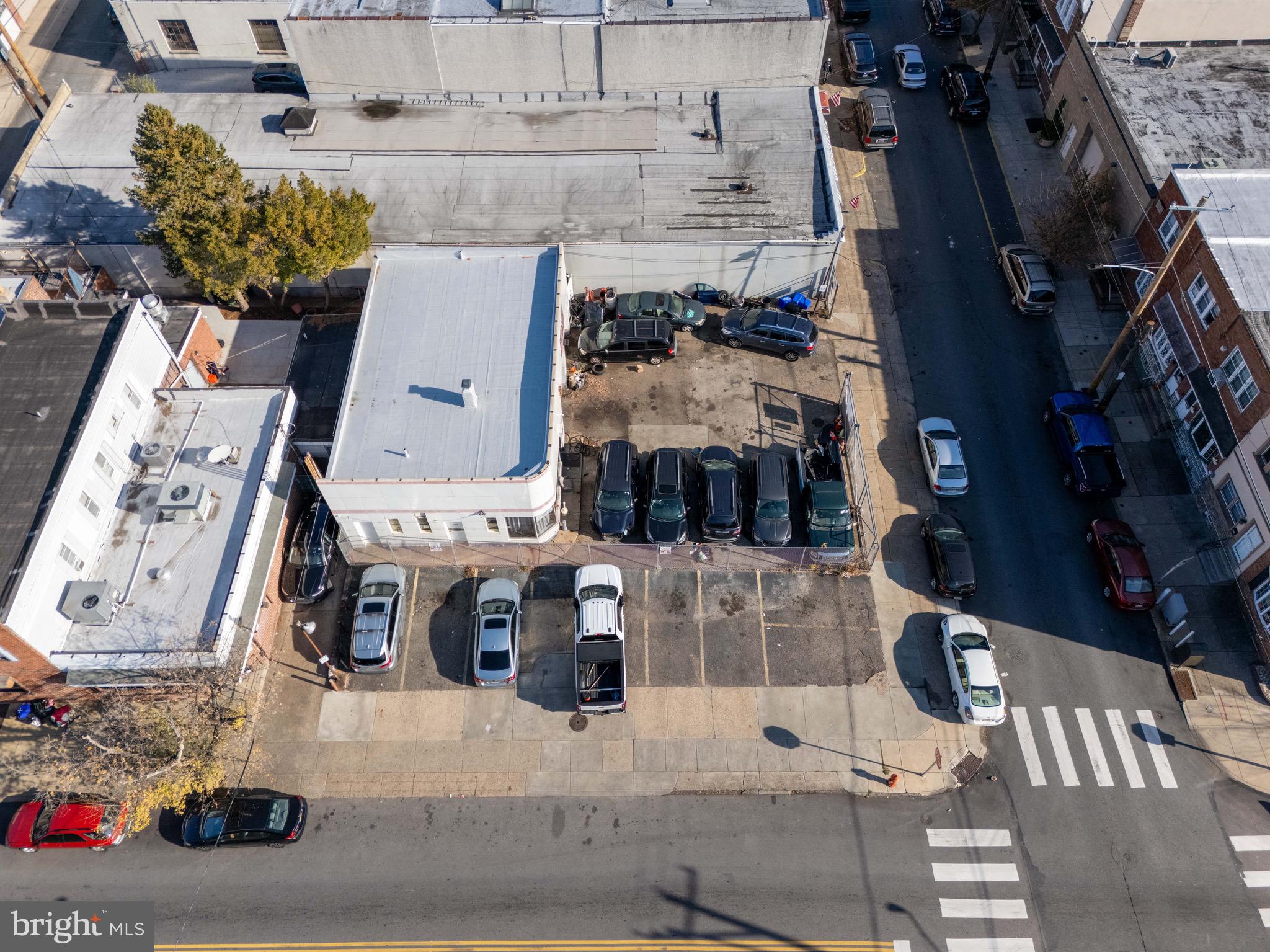 2627-31 E Westmoreland St