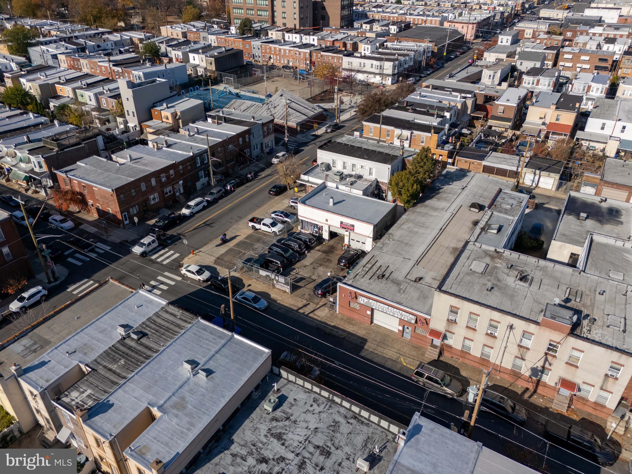 2627-31 E Westmoreland St