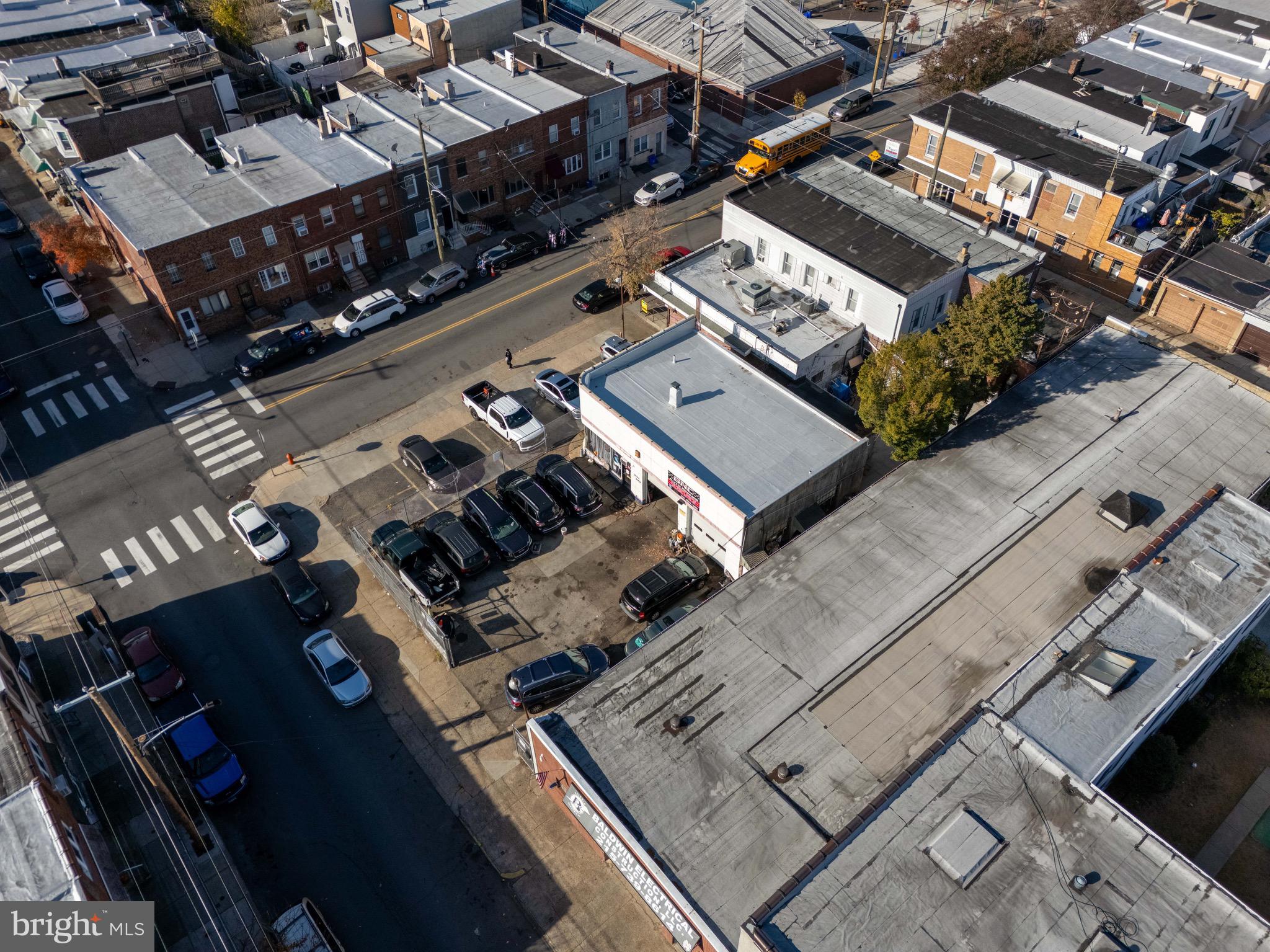 2627-31 E Westmoreland St