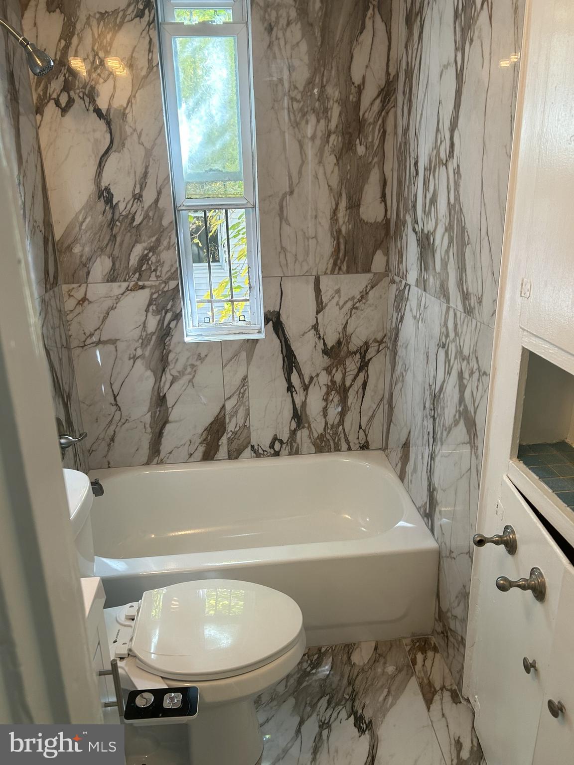 1127 S 48TH ST #1ST FLR