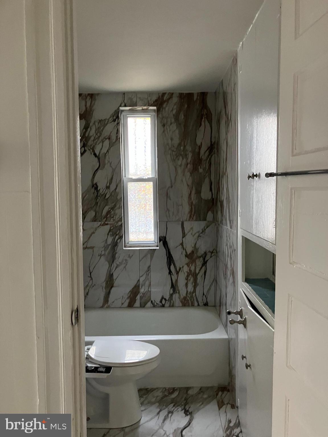 1127 S 48TH ST #1ST FLR