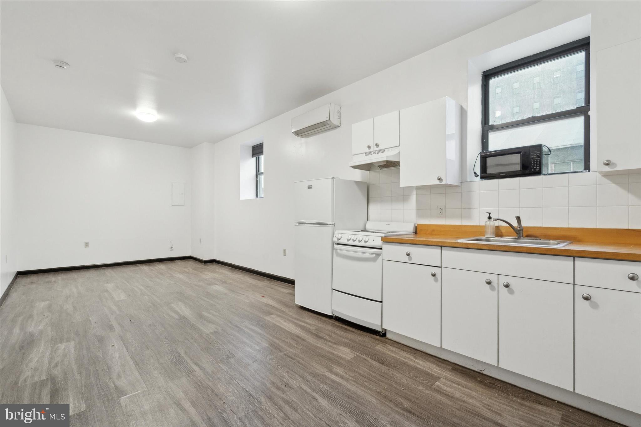 1022 BUTTONWOOD #3M