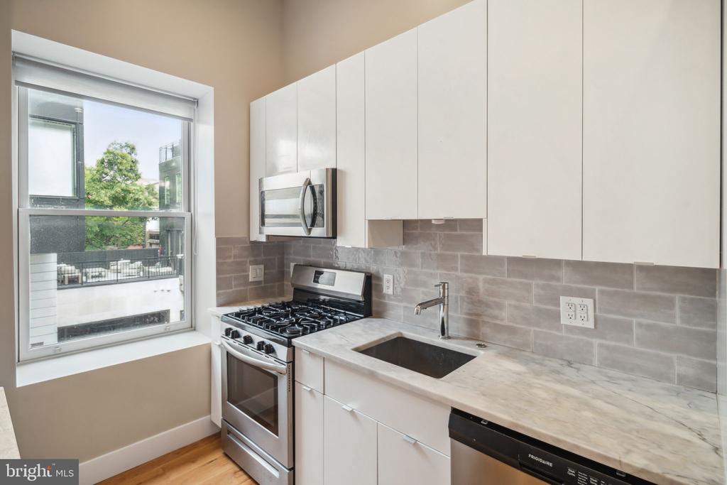 220-24 S 3RD ST #201