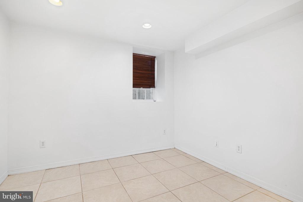 1328 N 6TH ST #1RA