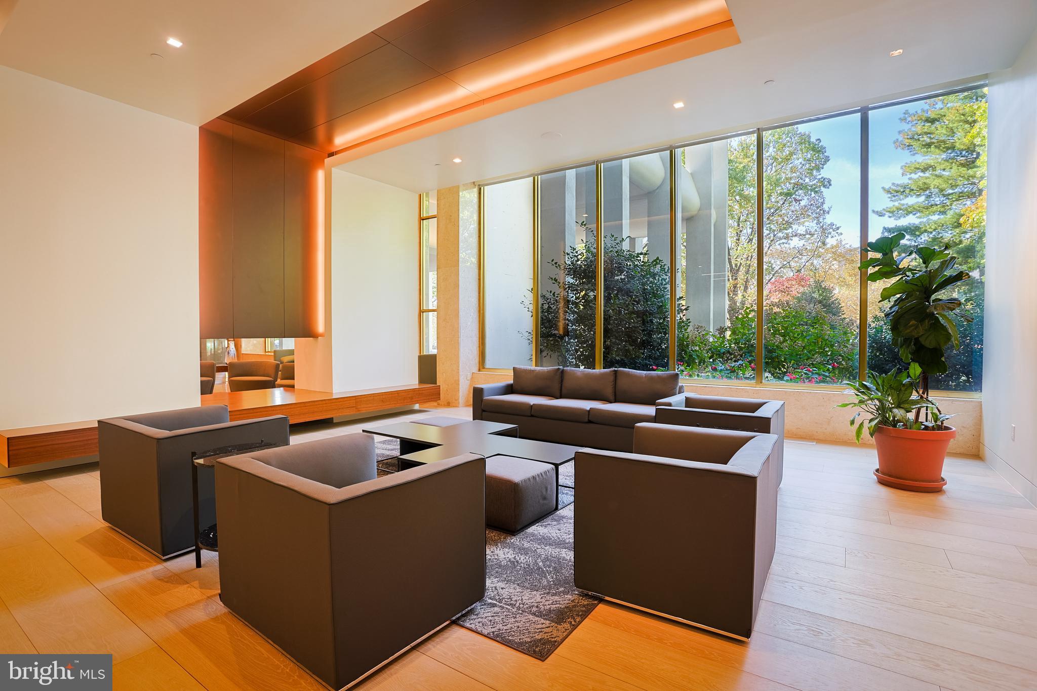 2401 PENNSYLVANIA AVE #4B31