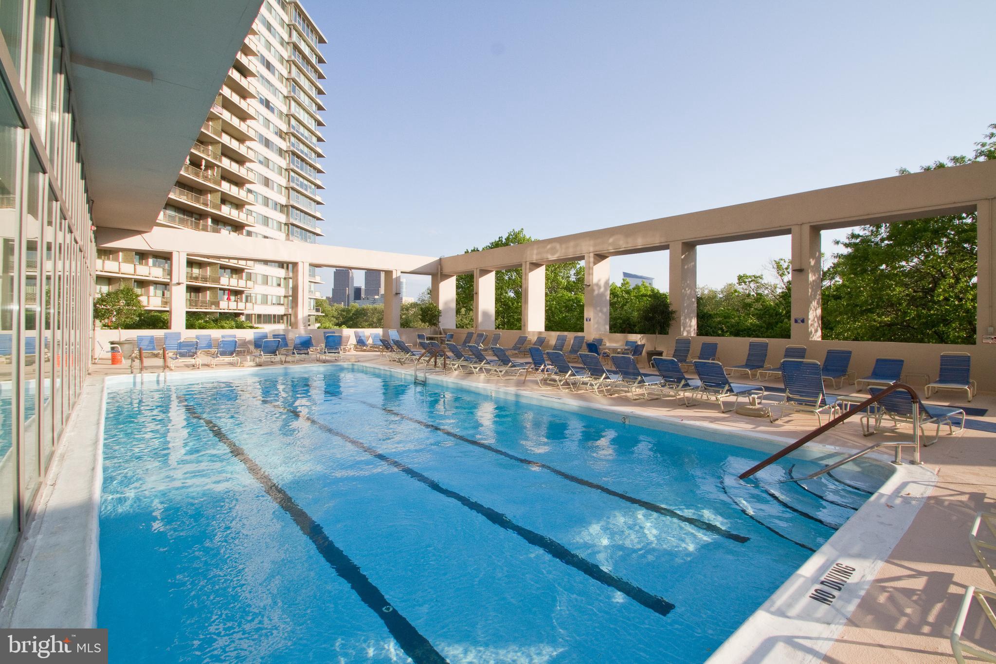 2401 PENNSYLVANIA AVE #4B31