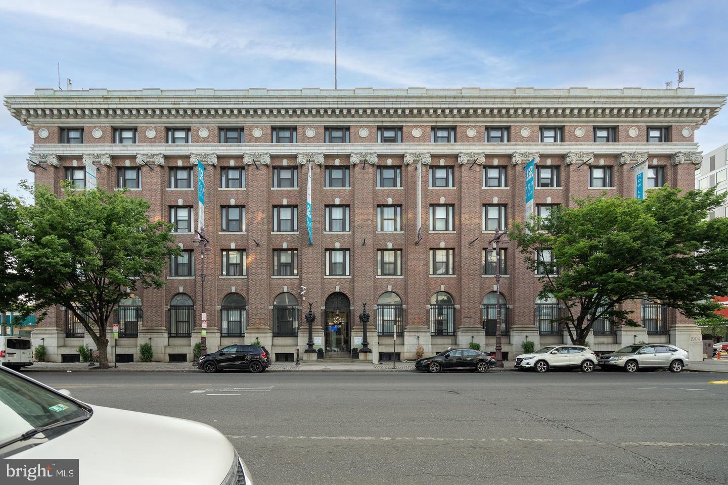 1100 S BROAD ST #402B