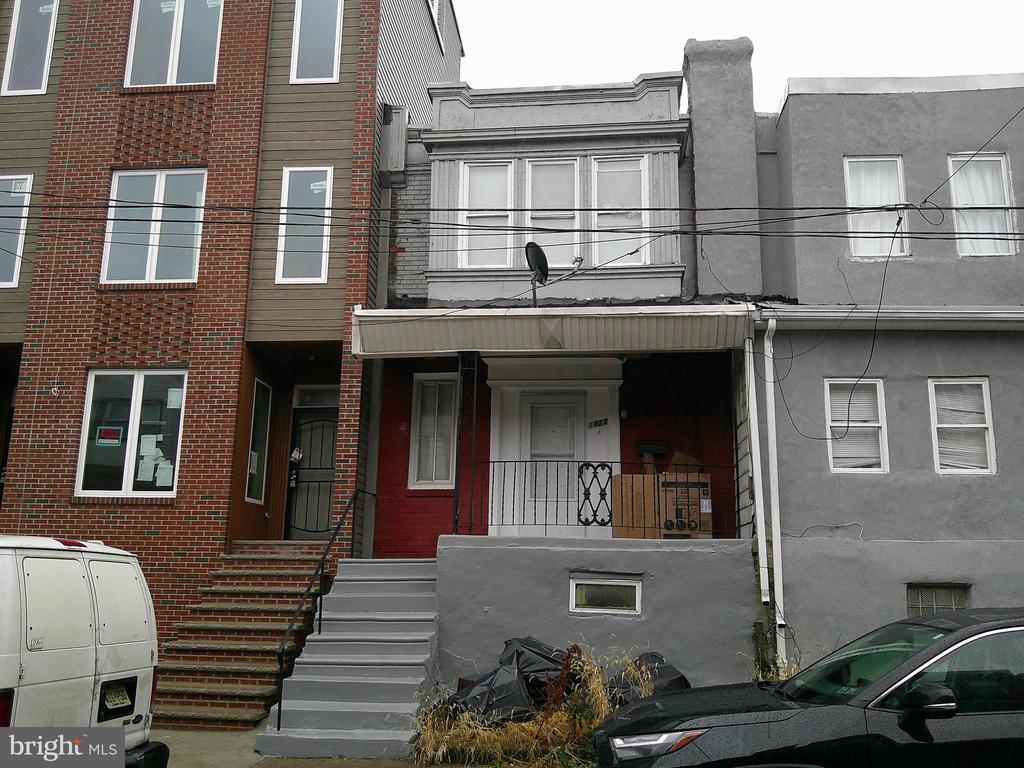 1423 S NAPA ST