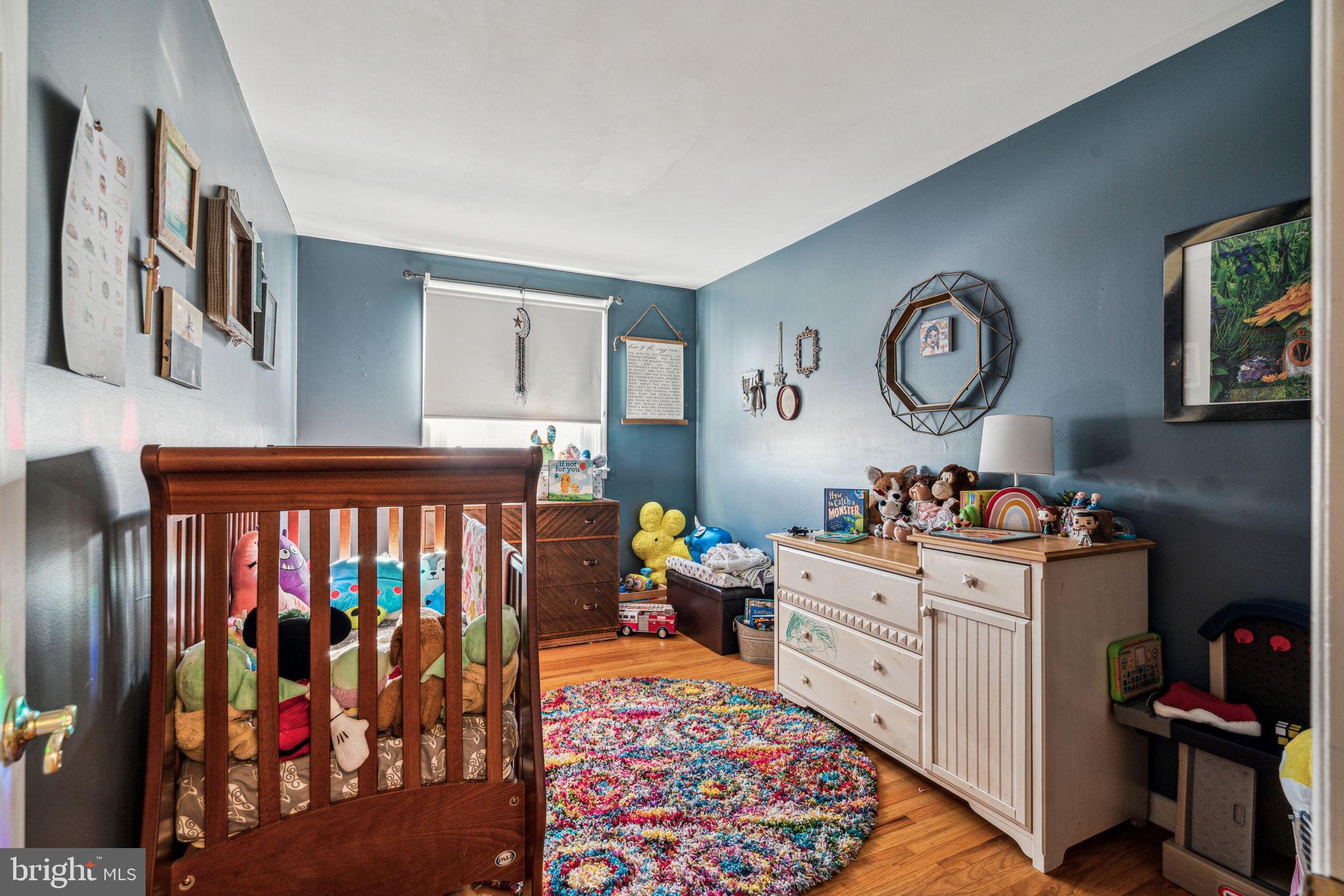 10111 N Canterbury Rd