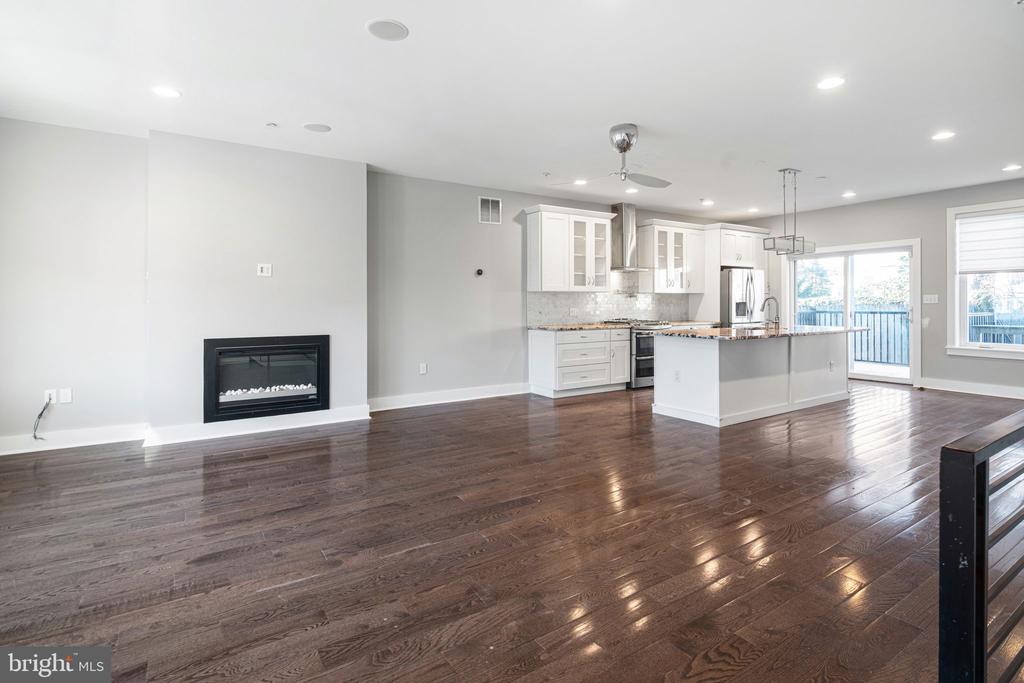 269 RIPKA ST