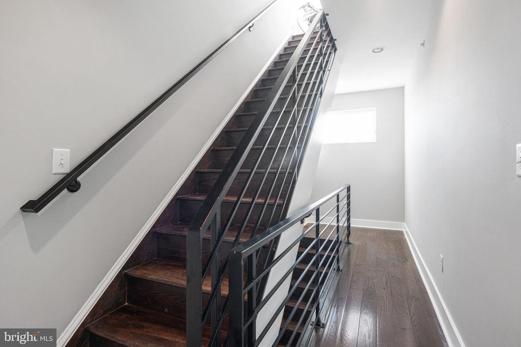 269 RIPKA ST