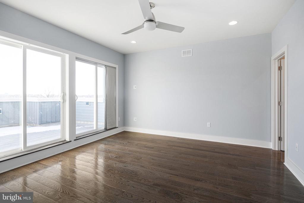 269 RIPKA ST